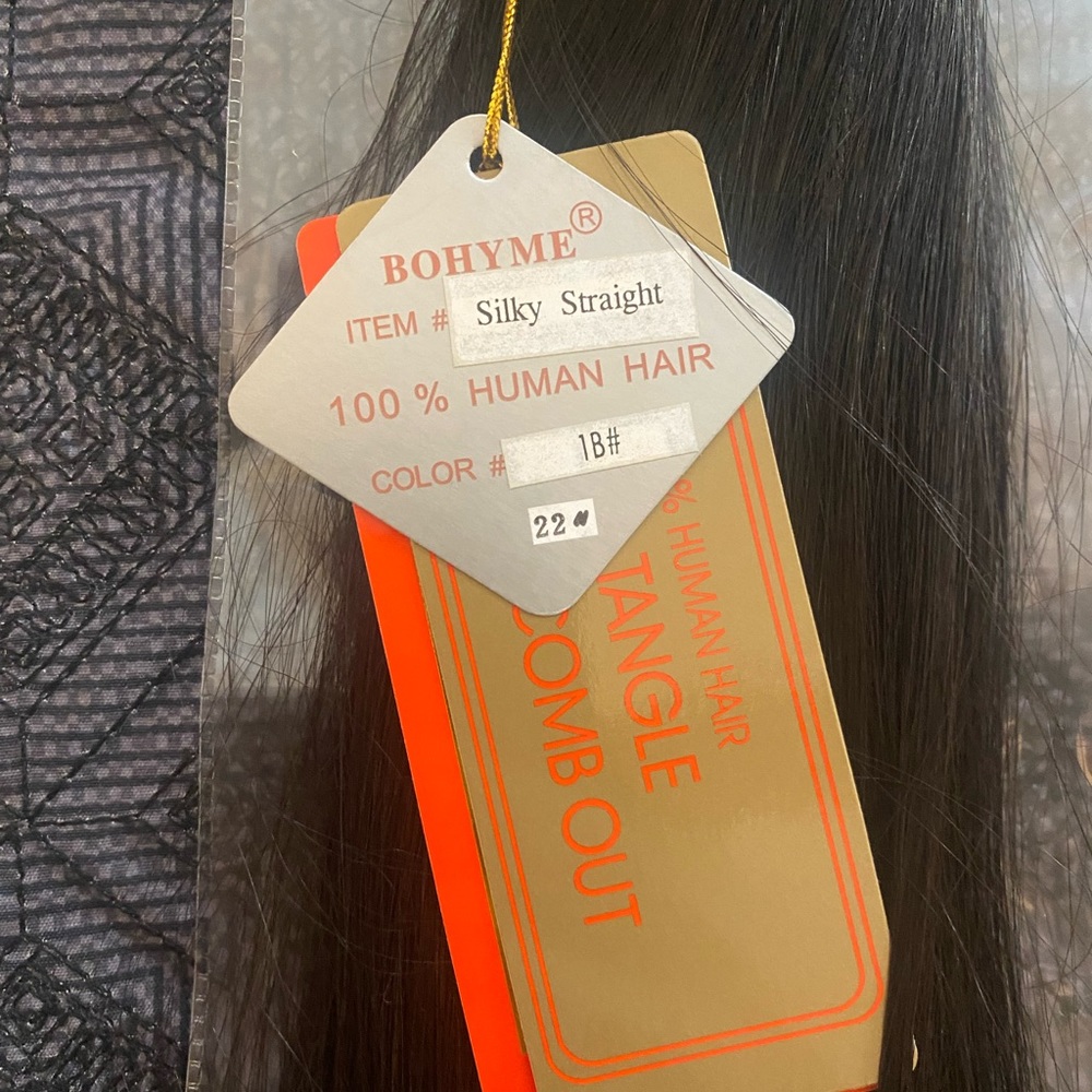 22 inch bohyme extensions-new